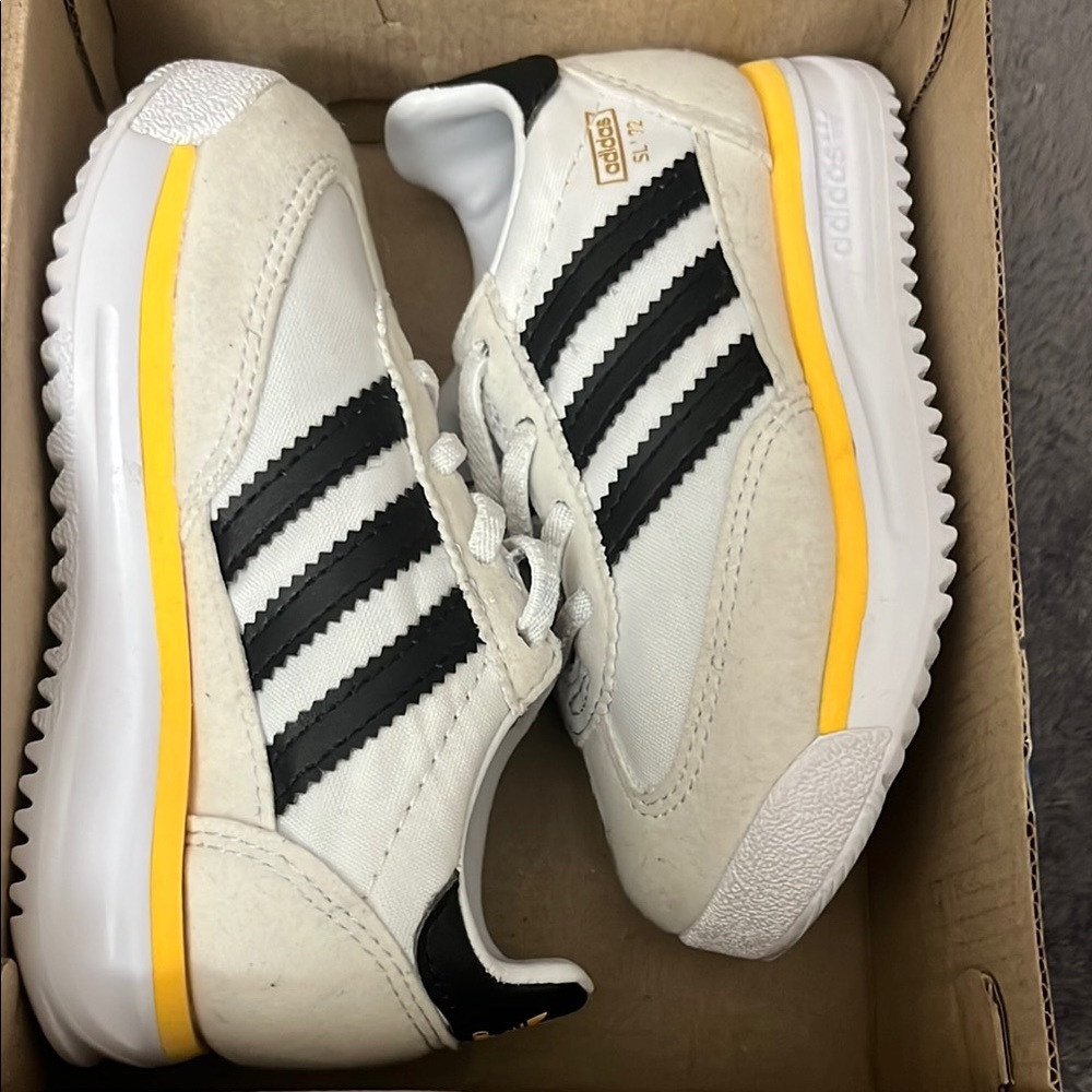 Adidas SL 72 RS